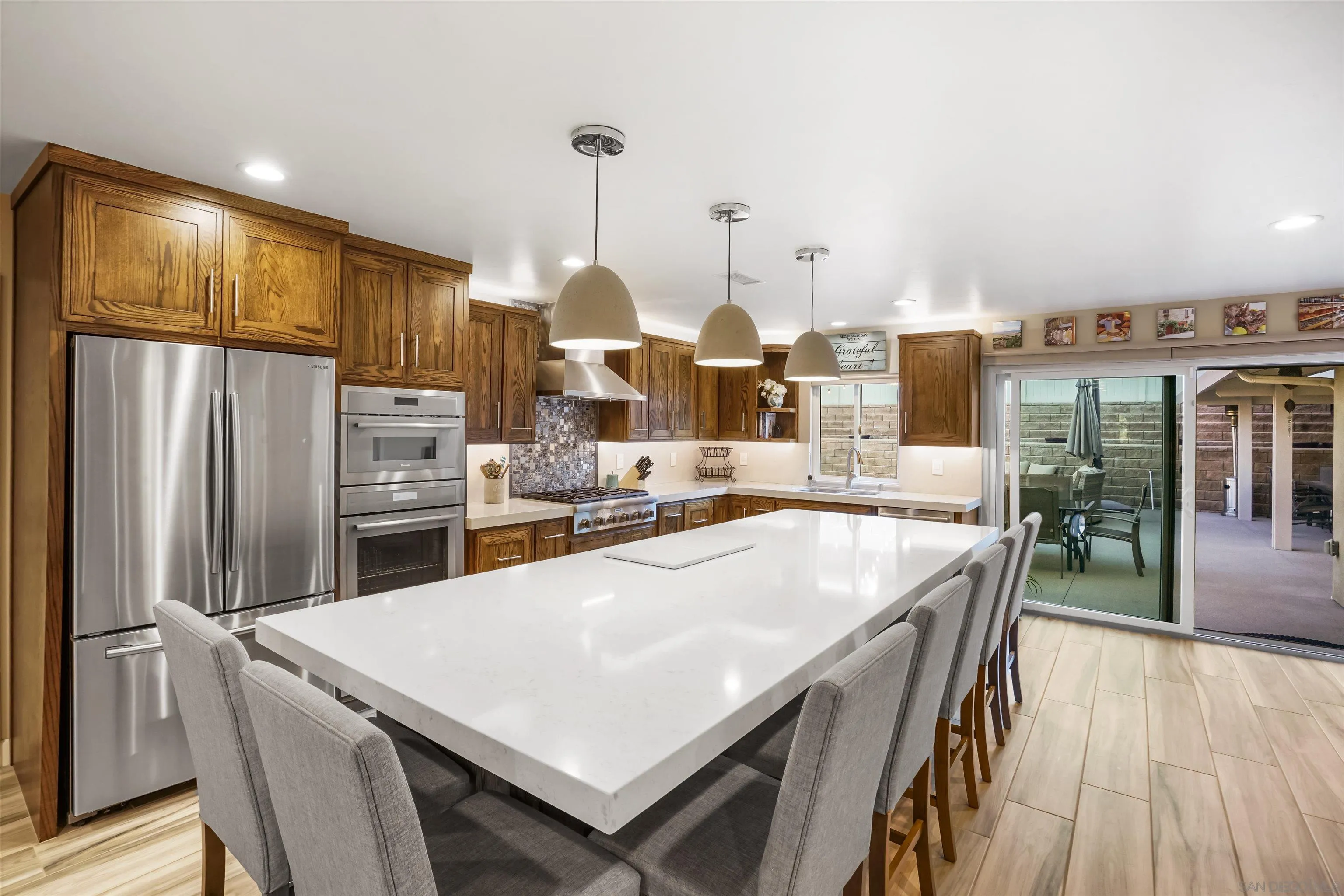 https://cdn.realtyfeed.com/cdn/127/250037297/dbb874209a791736a7e066aef3ee3c50.webp
