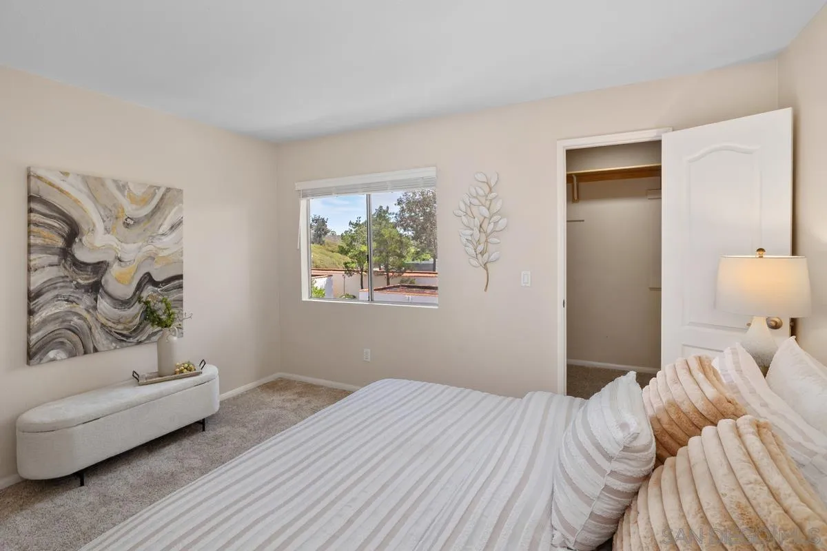 https://cdn.realtyfeed.com/cdn/127/250037299/2edaf4b58f090d8de42b25e29f880eb5.webp