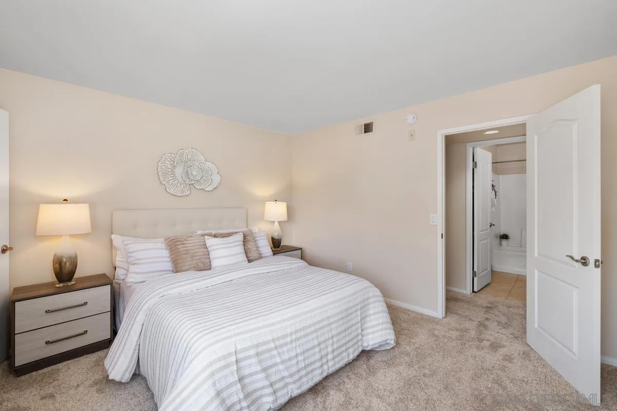 https://cdn.realtyfeed.com/cdn/127/250037299/c3a11207ee022846a693c4dcedbda0d8.webp