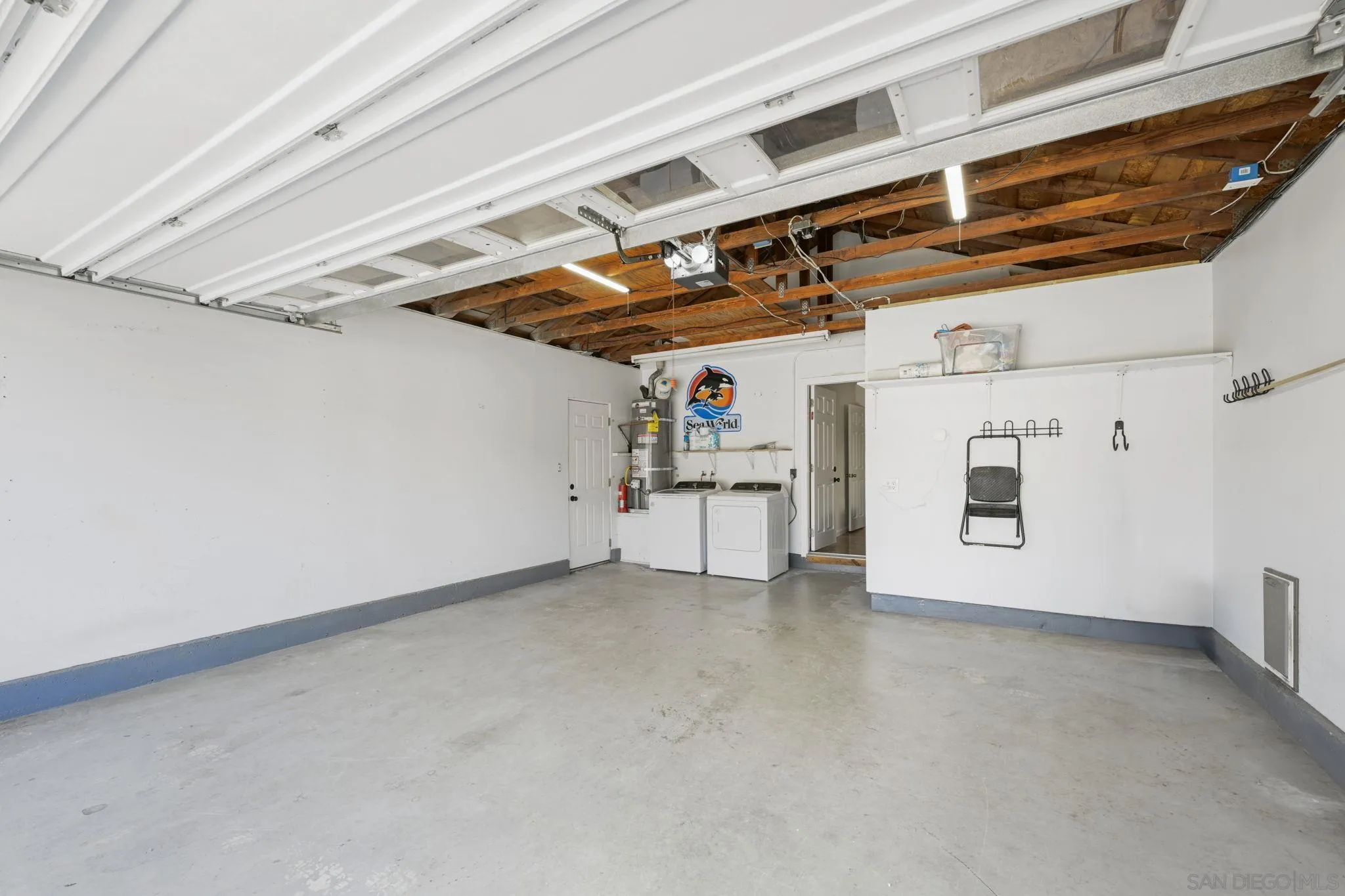 https://cdn.realtyfeed.com/cdn/127/250037303/e60a224179681257de79d0e3ef3d51d0.webp