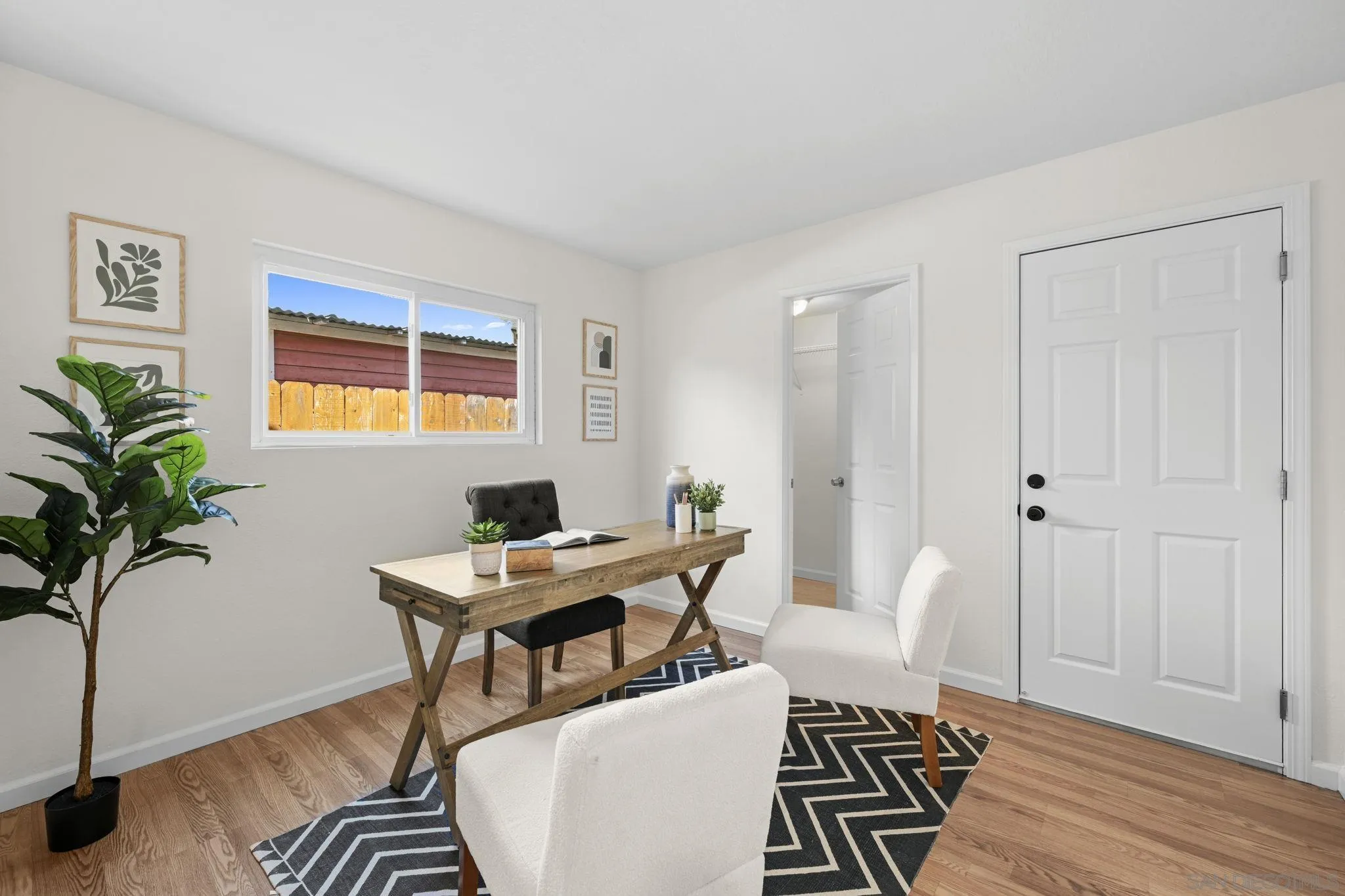 https://cdn.realtyfeed.com/cdn/127/250037303/fddfe9bfe987f5aee2274efcf33f14ac.webp