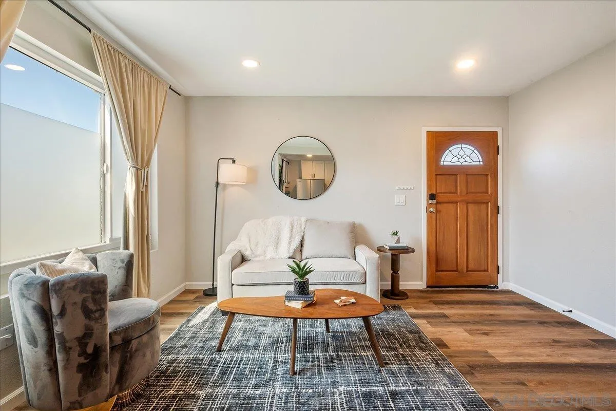 https://cdn.realtyfeed.com/cdn/127/250037306/798c58594599bd441ceb0aade4406e7c.webp