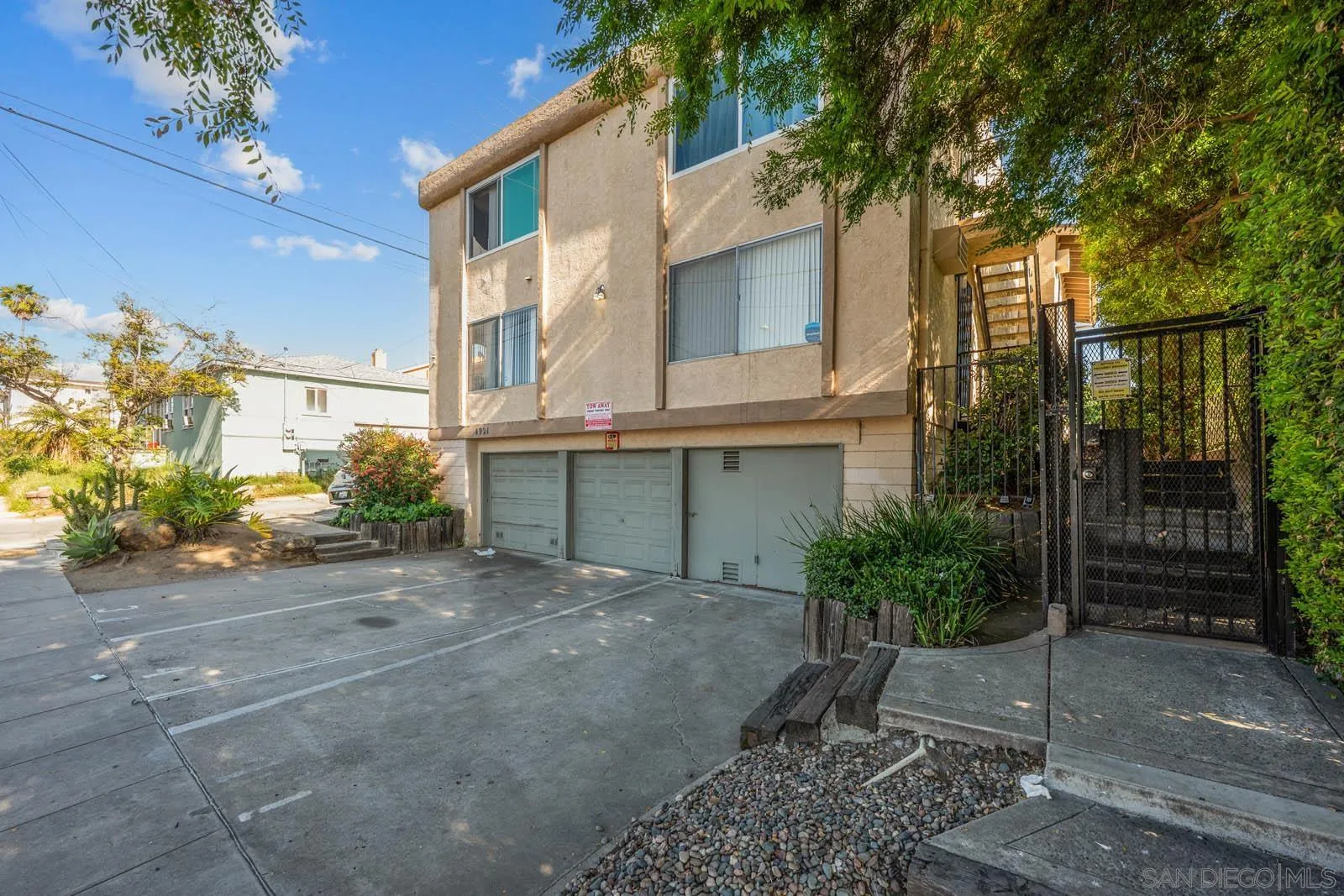 https://cdn.realtyfeed.com/cdn/127/250037306/9e76947a80cb55068c98e62e1930e520.webp