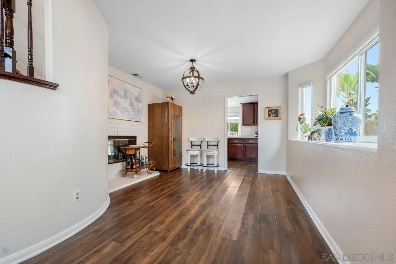 https://cdn.realtyfeed.com/cdn/127/250037312/ca9ec891feffa6d3e0dbccb4f380878a.webp
