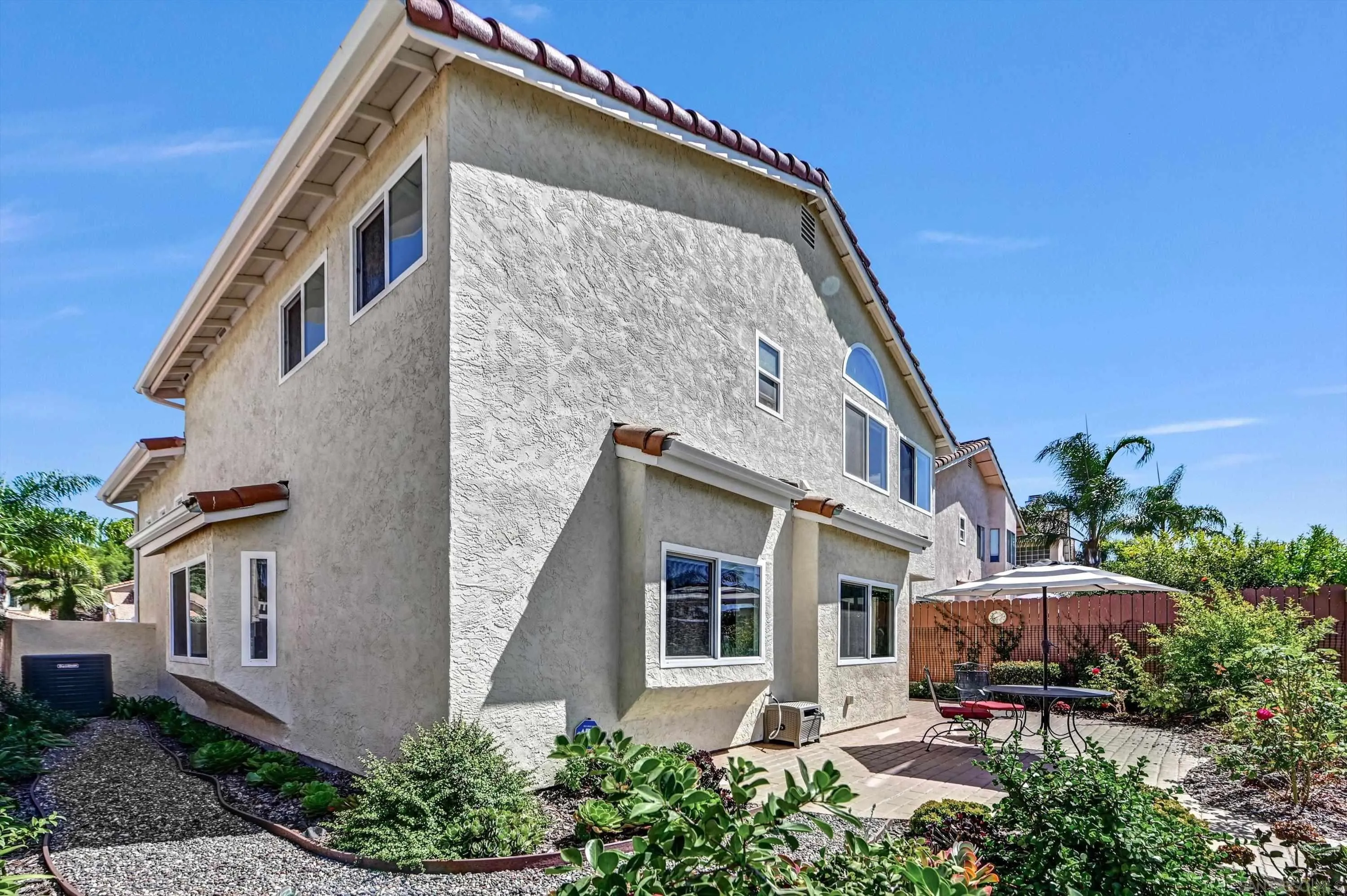https://cdn.realtyfeed.com/cdn/127/250037312/e94c90550637384153a9af60c4557e3a.webp