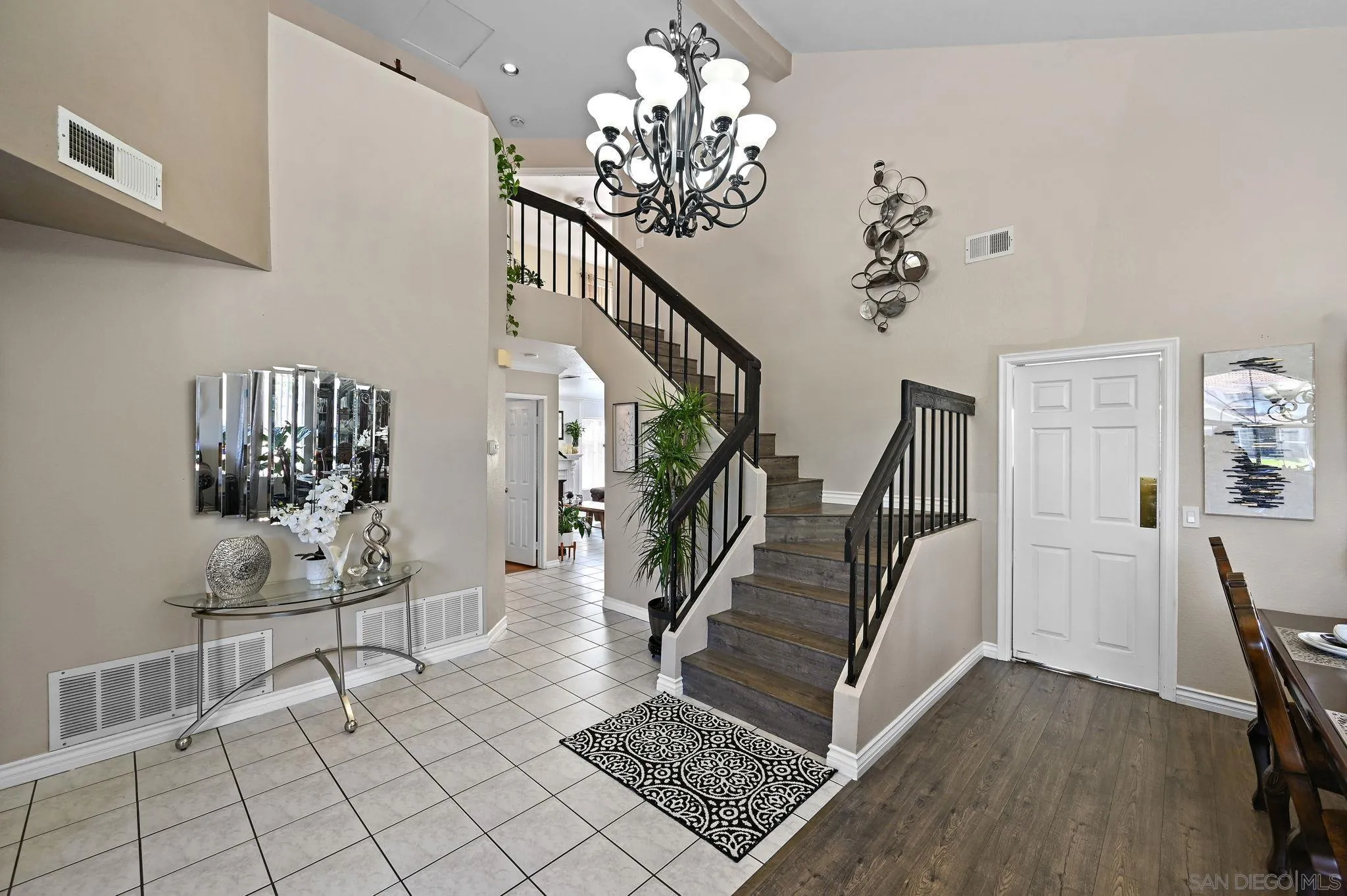 https://cdn.realtyfeed.com/cdn/127/250037313/1b9981a69002846556e75d4b0cbbbcdd.webp