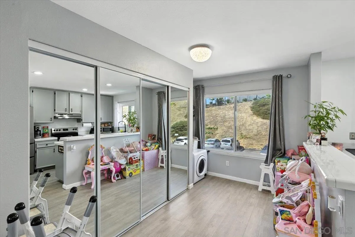 https://cdn.realtyfeed.com/cdn/127/250037314/2fcab9f4a66a23d9e06084f713007b0e.webp