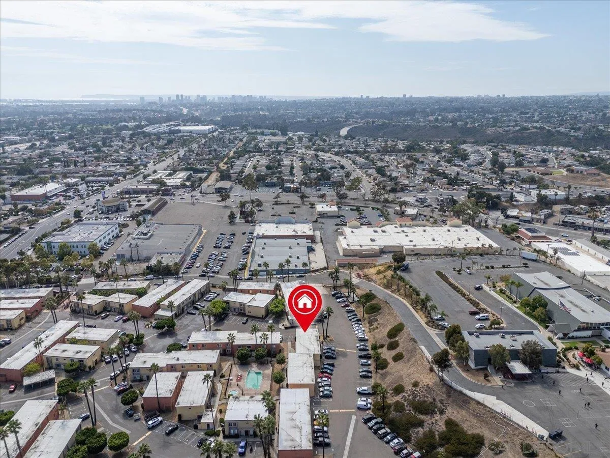 https://cdn.realtyfeed.com/cdn/127/250037314/40deae24bda5360aa40b2bbced7629ab.webp