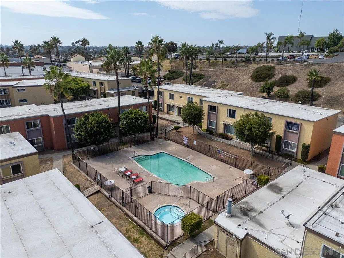 https://cdn.realtyfeed.com/cdn/127/250037314/d12beb6d7383d6bbd7f6682293fff8c5.webp