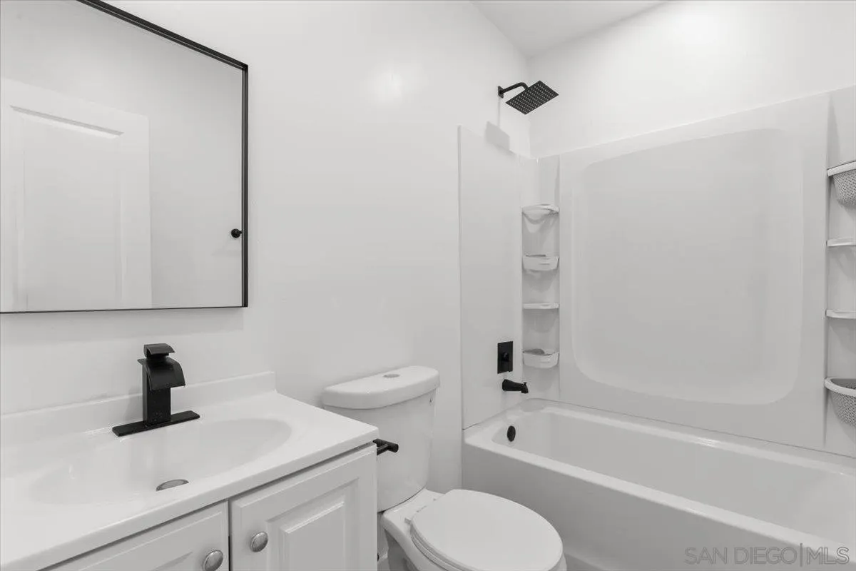 https://cdn.realtyfeed.com/cdn/127/250037315/4cc093e78008312a5f818008a4eb5973.webp
