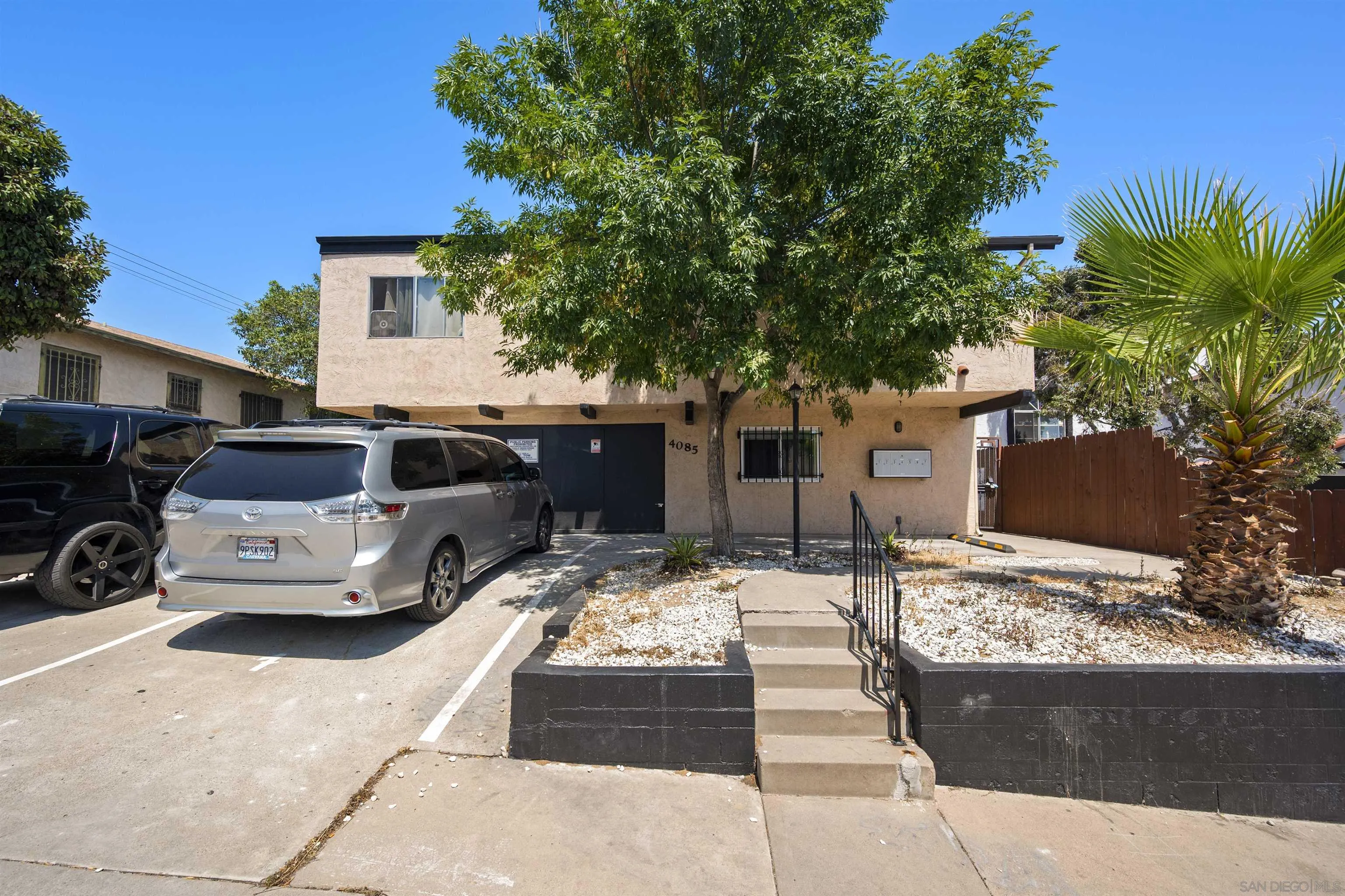 https://cdn.realtyfeed.com/cdn/127/250037322/b176f614b8326ba4b095904411ab0e55.webp