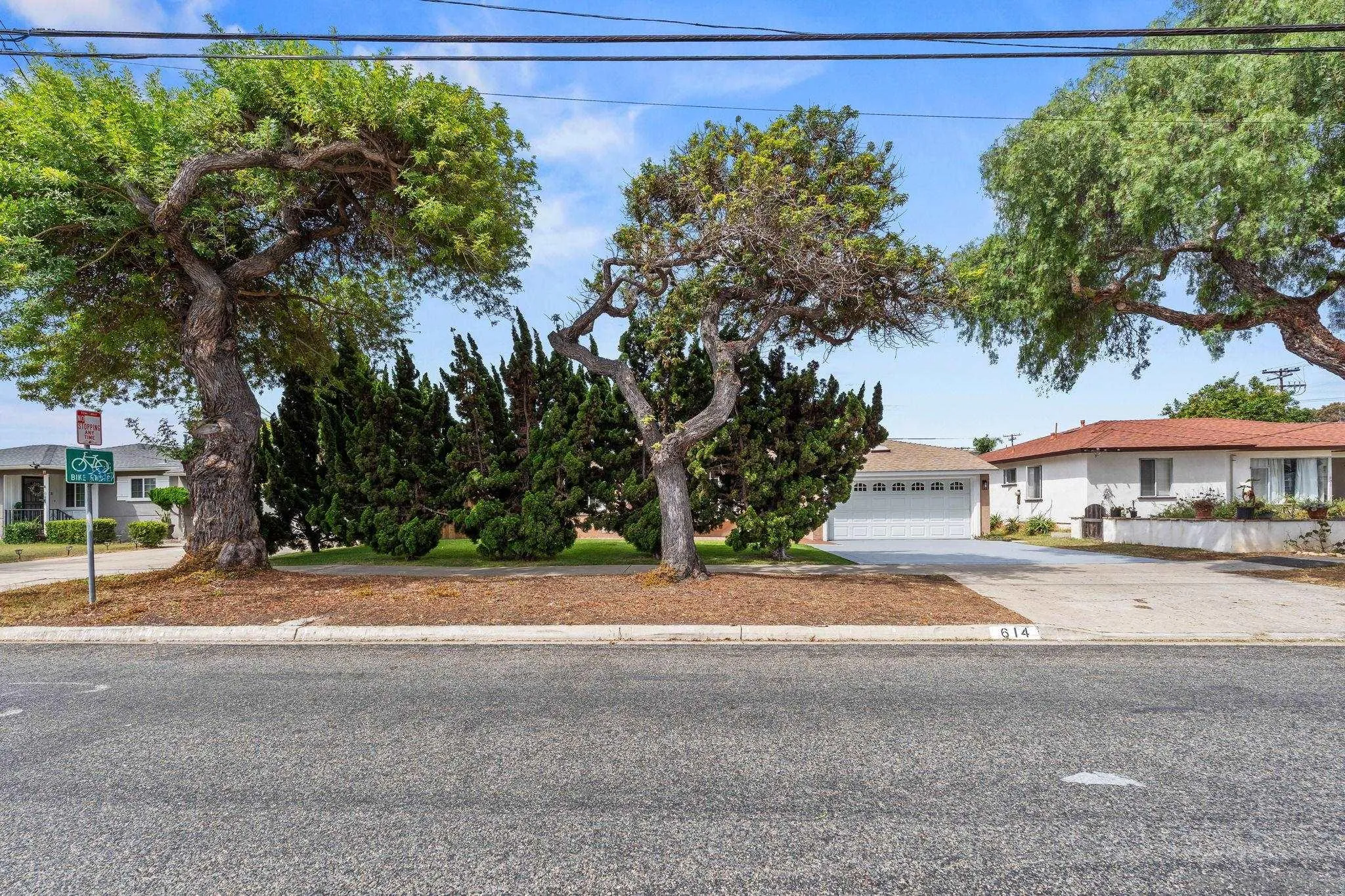 https://cdn.realtyfeed.com/cdn/127/250037323/23af3d16326b4375f48867f3c2c04801.webp