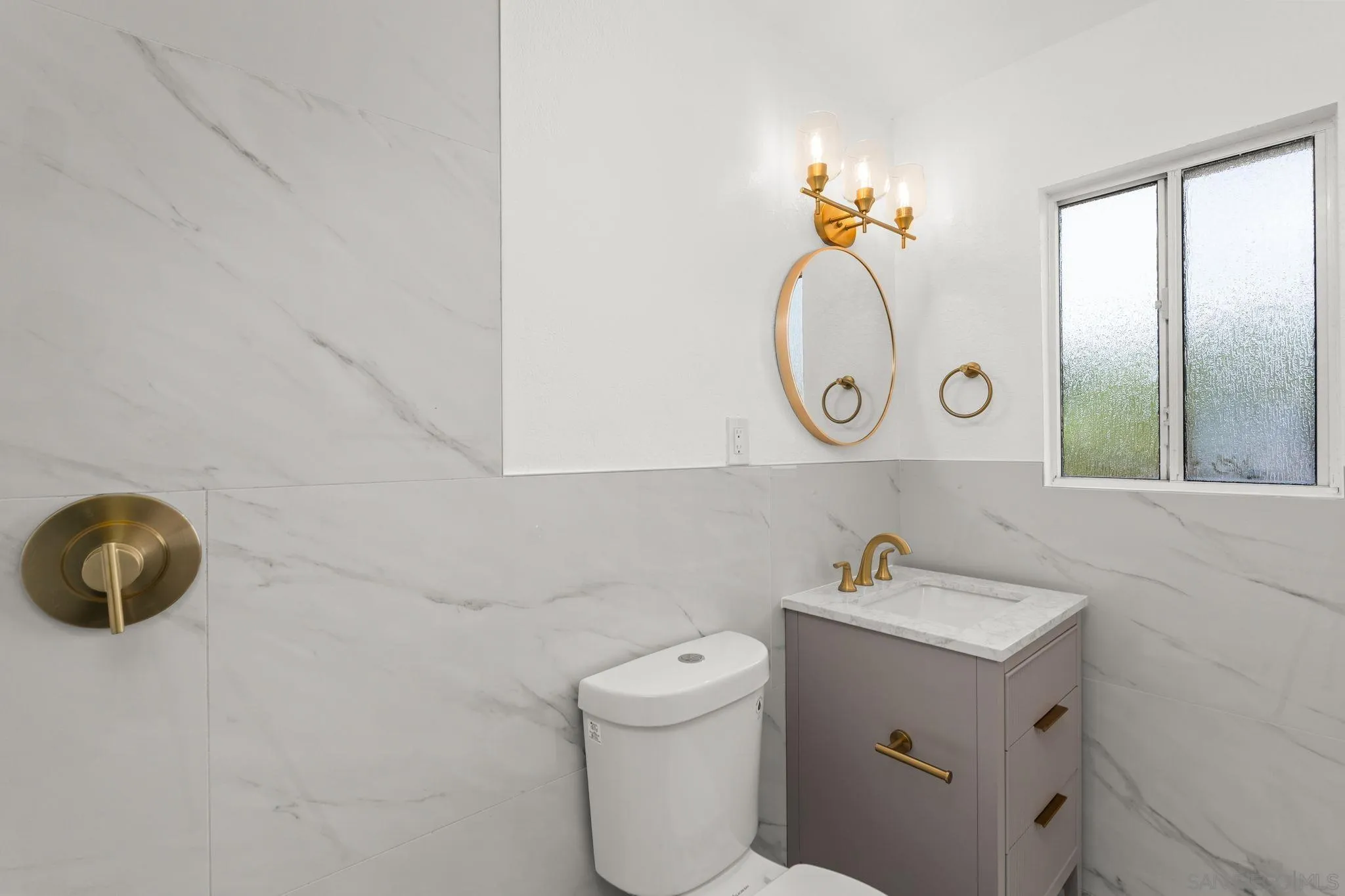 https://cdn.realtyfeed.com/cdn/127/250037323/2f6813ab4d3780a99e1dfa5923f91156.webp