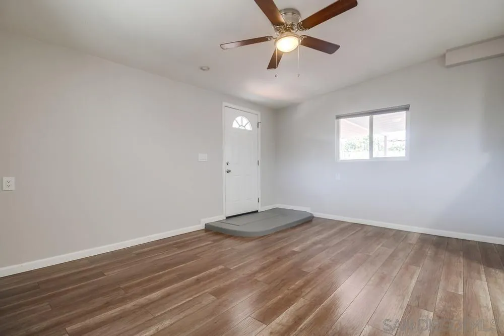 https://cdn.realtyfeed.com/cdn/127/250037324/35febf06d69b346be6c89ff72544aa53.webp