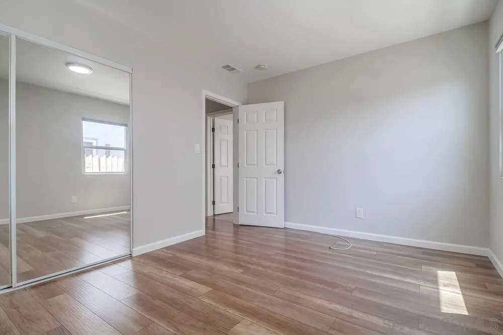 https://cdn.realtyfeed.com/cdn/127/250037324/754c596c96e609e8a26ce788421fd7e9.webp