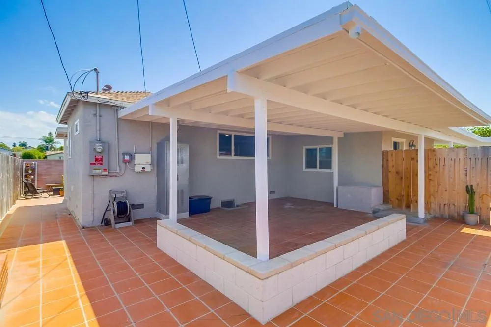 https://cdn.realtyfeed.com/cdn/127/250037324/912a772b6d1679636e368955f3ea944e.webp