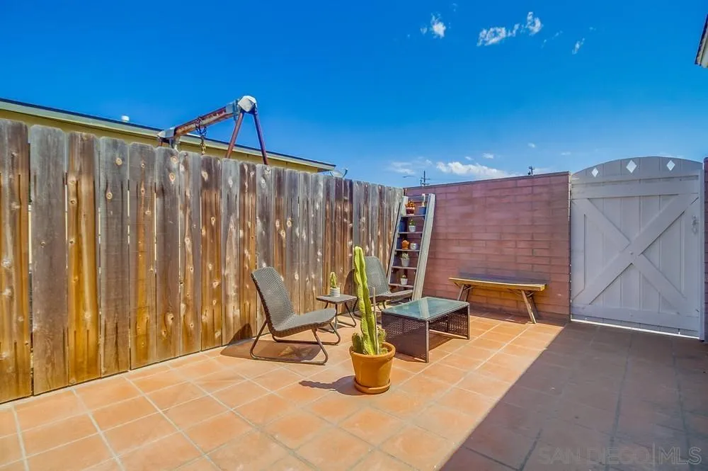 https://cdn.realtyfeed.com/cdn/127/250037324/d8d4ce1c8ccecbc1e6420f49315d390b.webp