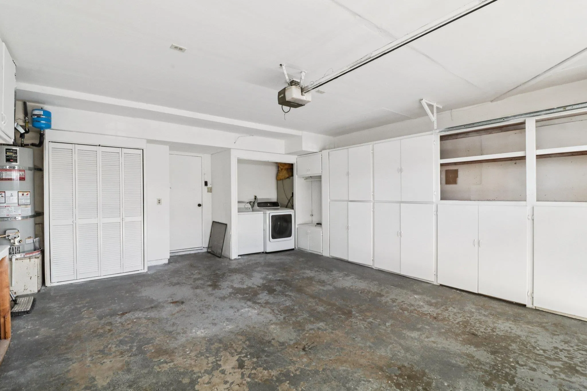 https://cdn.realtyfeed.com/cdn/127/250037326/44f0fd82214706958456e39bdc80896d.webp