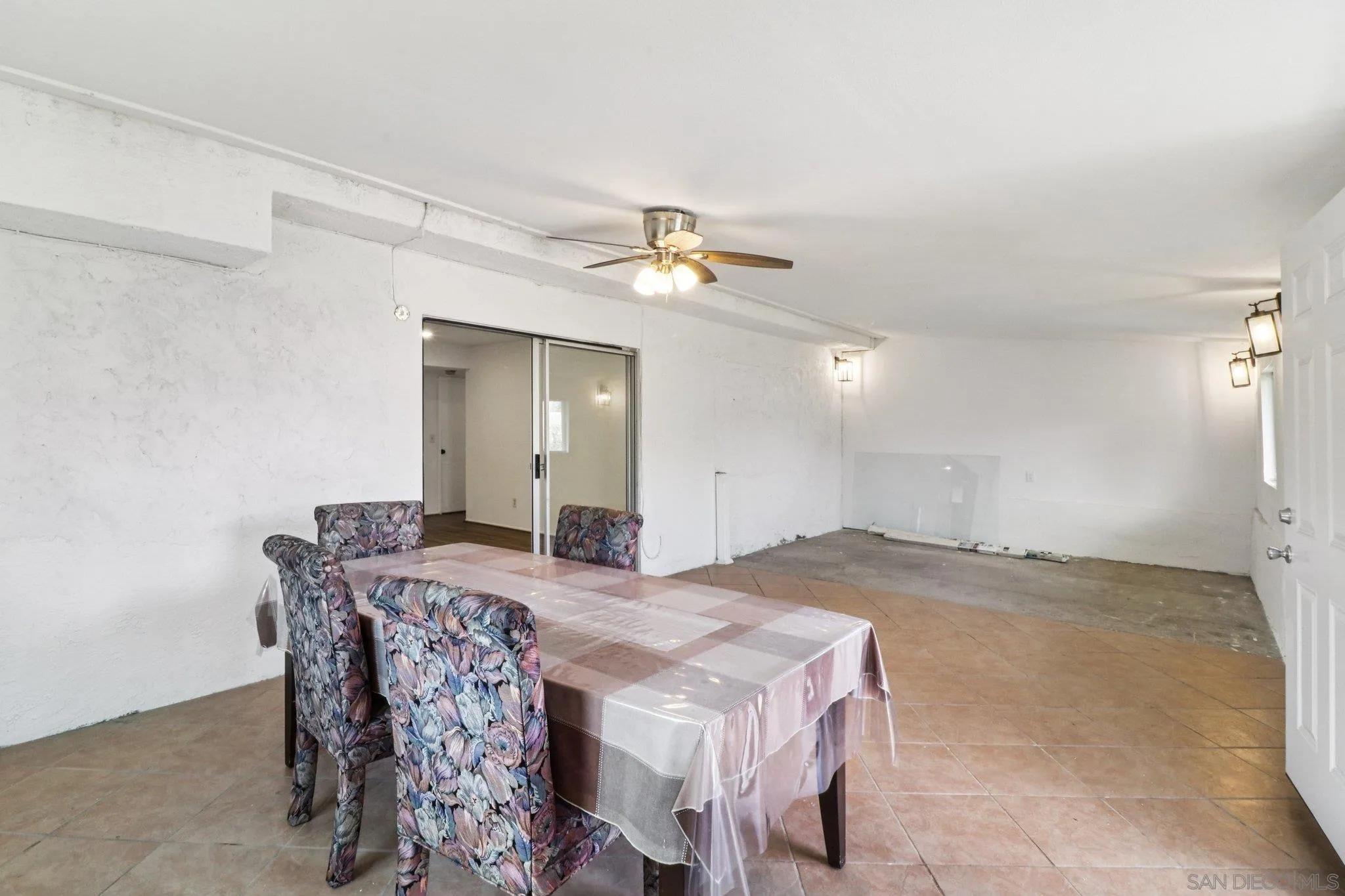 https://cdn.realtyfeed.com/cdn/127/250037326/c78b47bb96e66f6d58b5ed5c75dc93db.webp