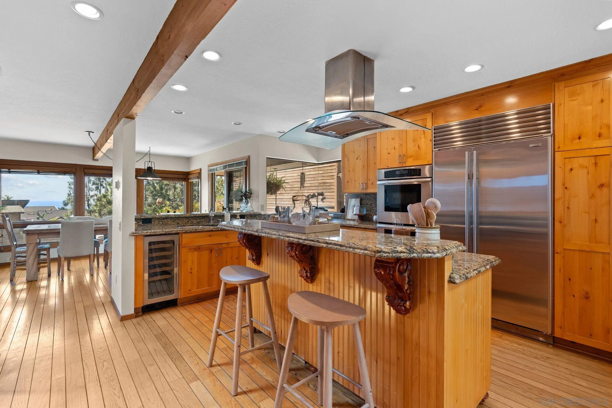 https://cdn.realtyfeed.com/cdn/127/250037327/09b53c66e5aadf34f1b301ecbb22e3da.webp
