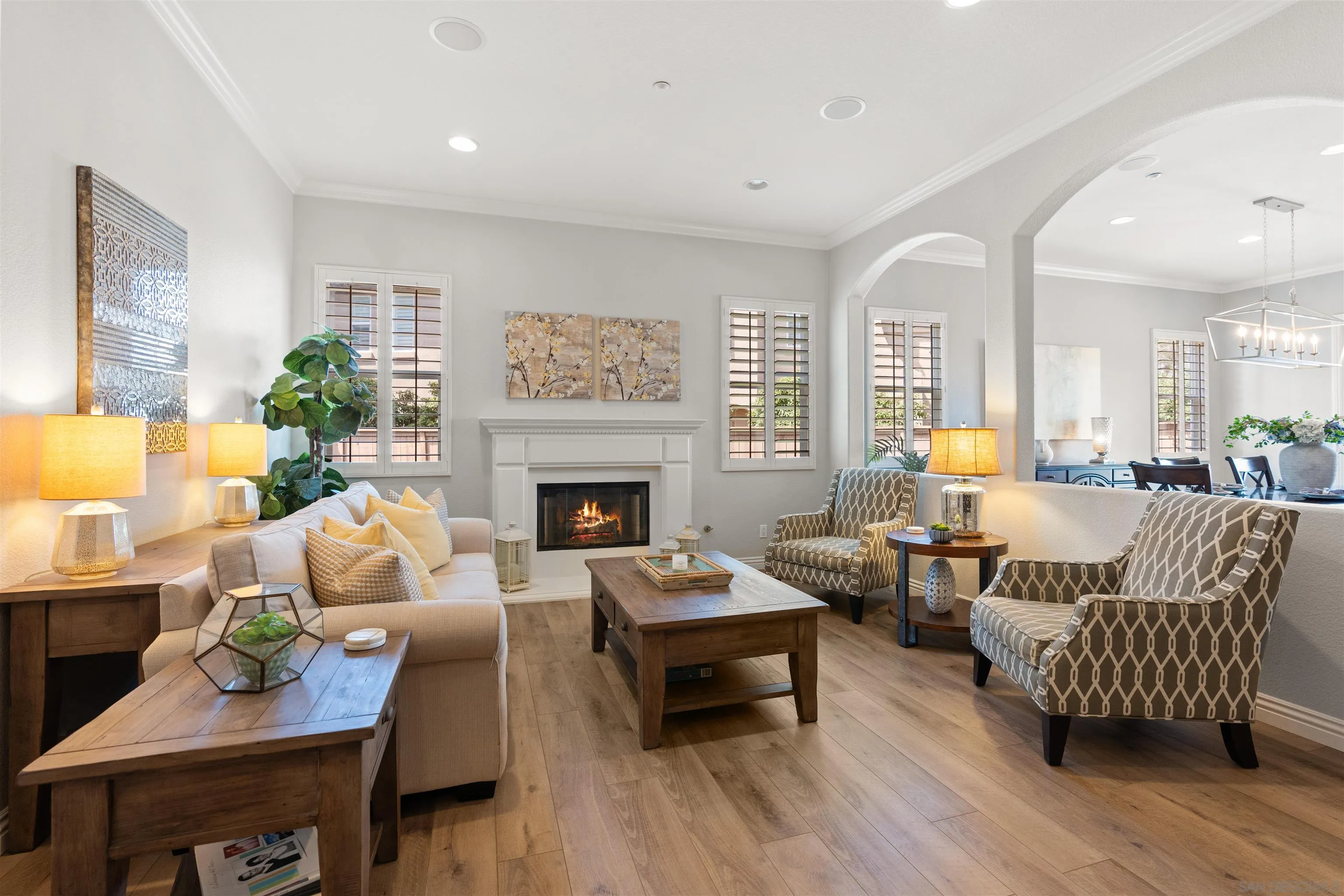 https://cdn.realtyfeed.com/cdn/127/250037333/03d107e3ec7753e22674a50065f45c64.webp