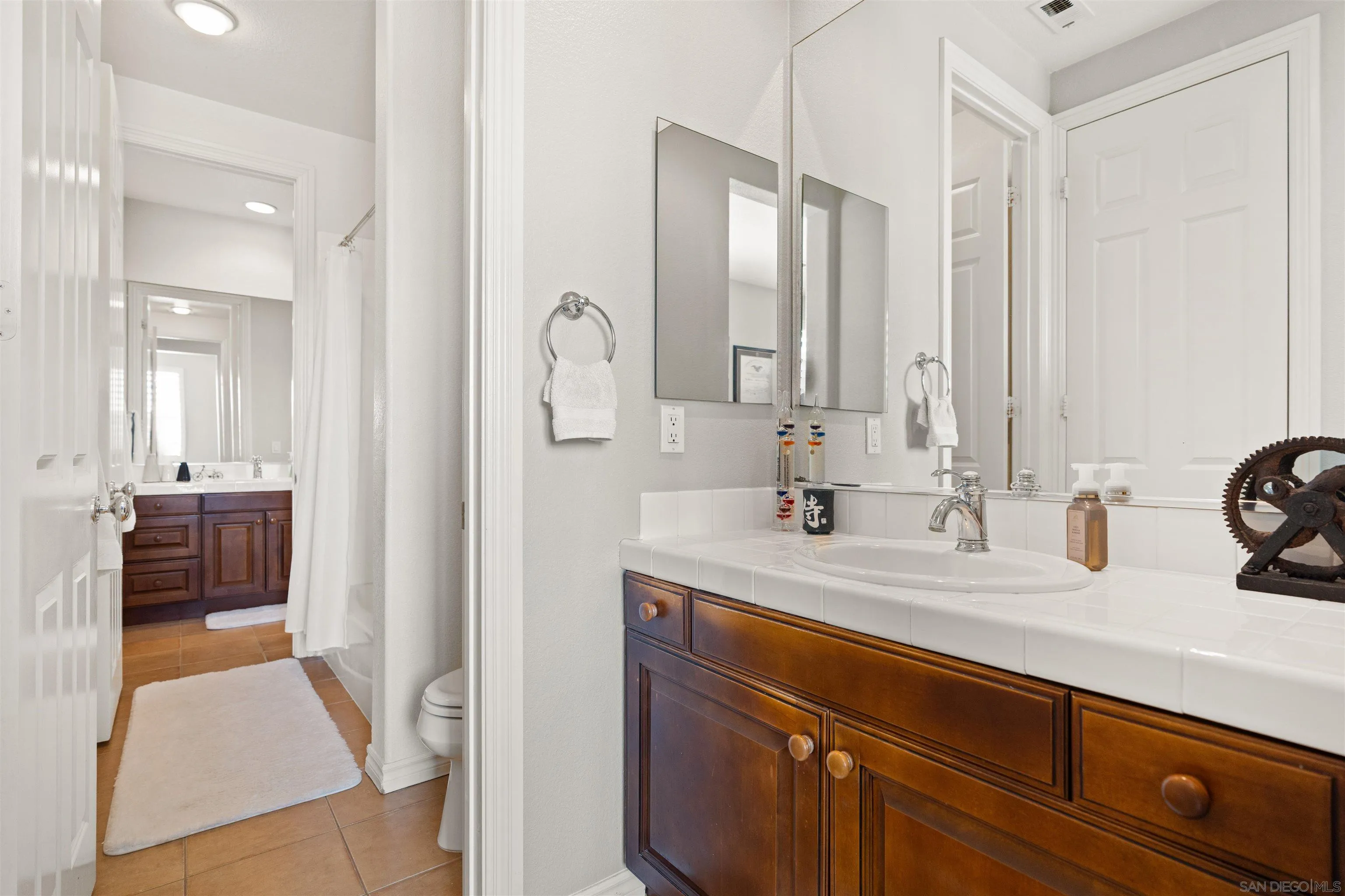 https://cdn.realtyfeed.com/cdn/127/250037333/5330c84806a83312a5e001db4213c005.webp