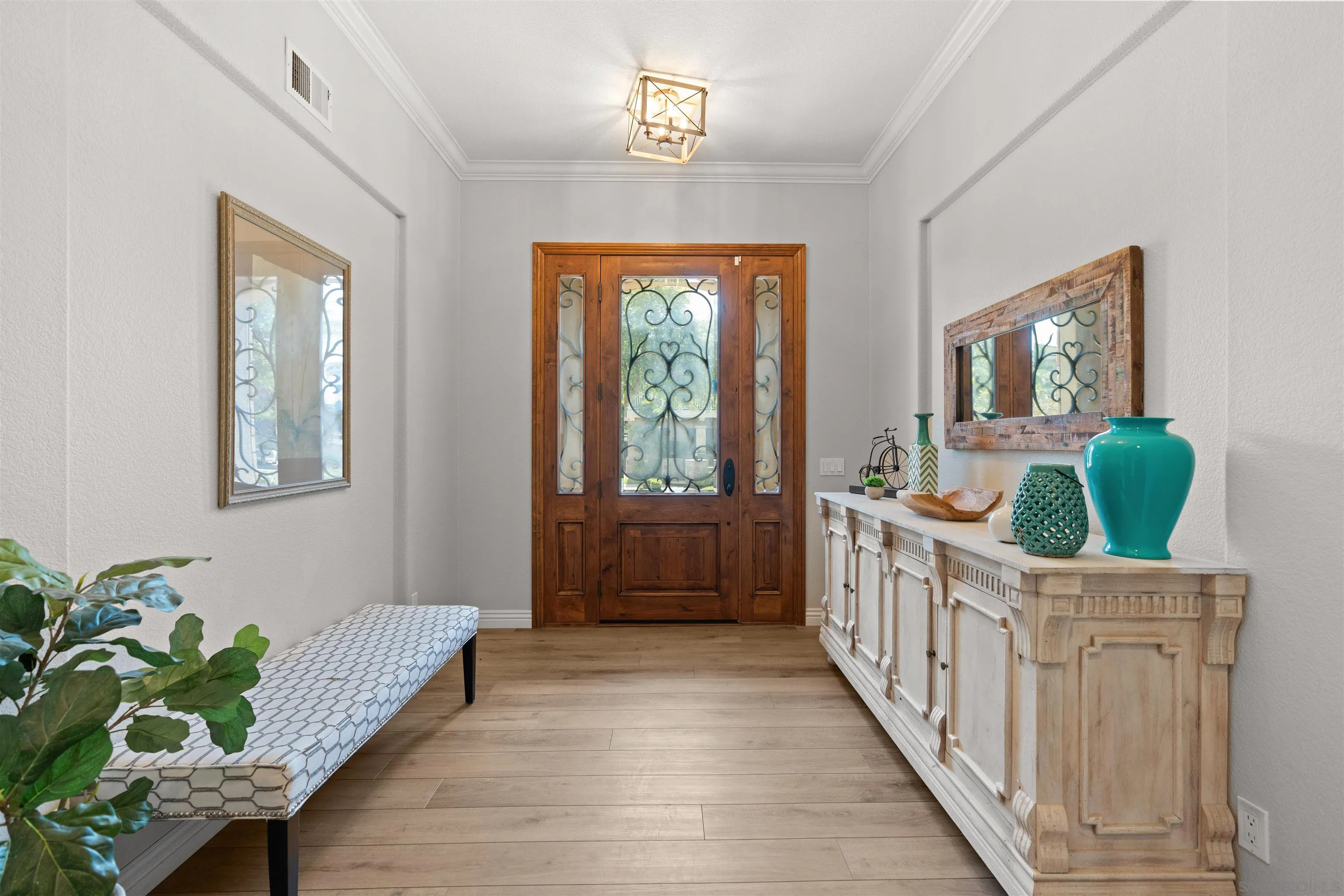 https://cdn.realtyfeed.com/cdn/127/250037333/d22bbf58cc0af03ab4fdf40fc9a1f11b.webp