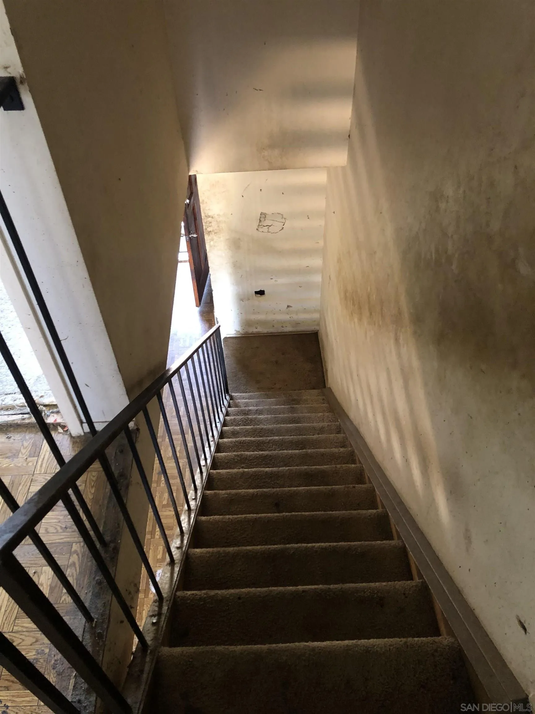 https://cdn.realtyfeed.com/cdn/127/250037334/d5315ae72bb67aab6d692bc01988ee41.webp