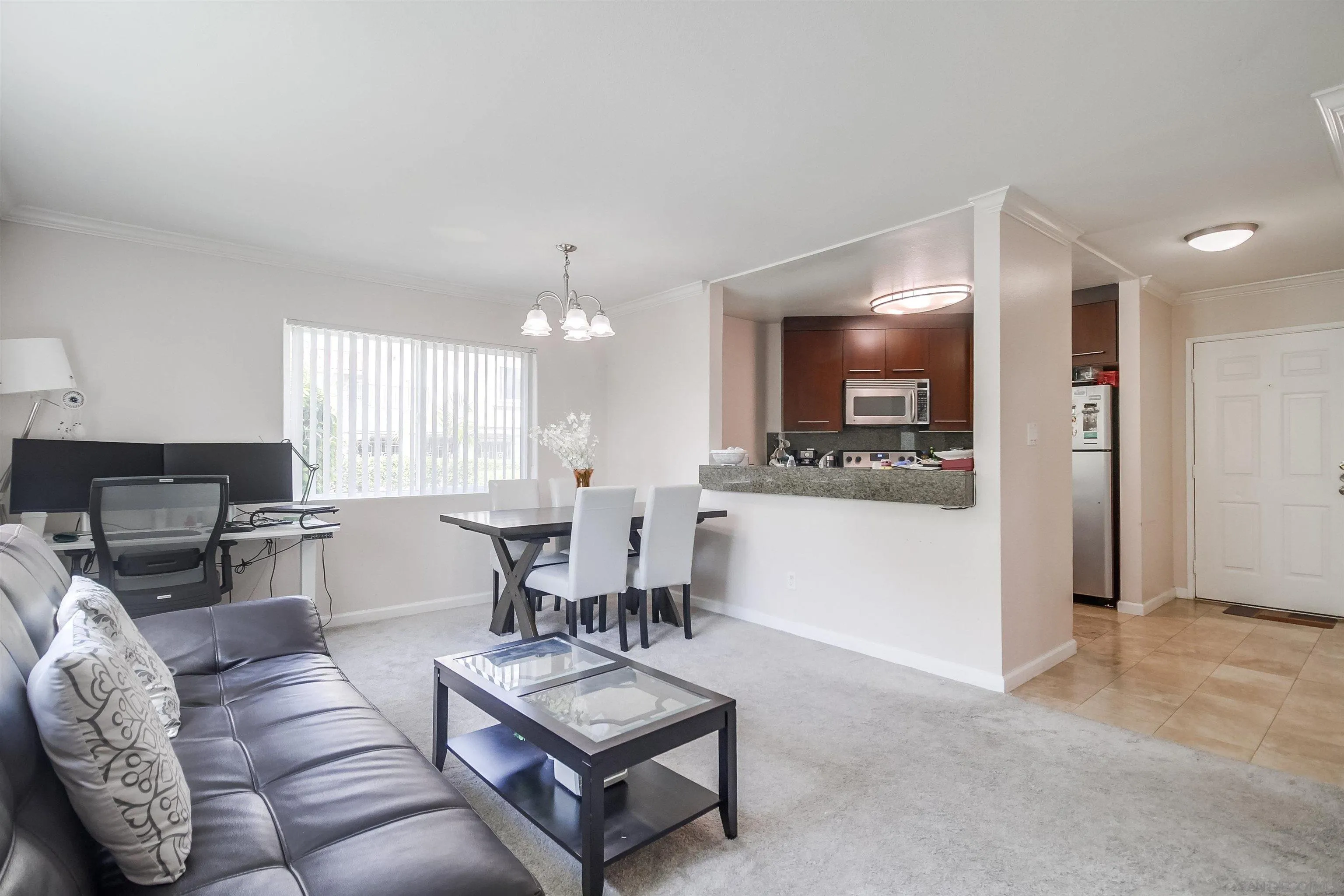 https://cdn.realtyfeed.com/cdn/127/250037335/2fa066612710ca05f2528500507f1241.webp