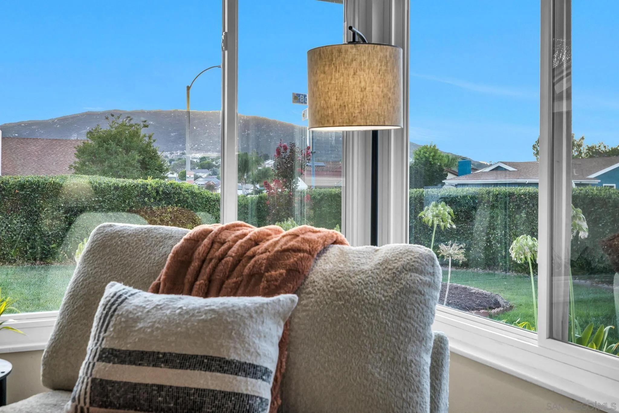 https://cdn.realtyfeed.com/cdn/127/250037336/df3d57dbc3b74c522bb68aaee1348828.webp