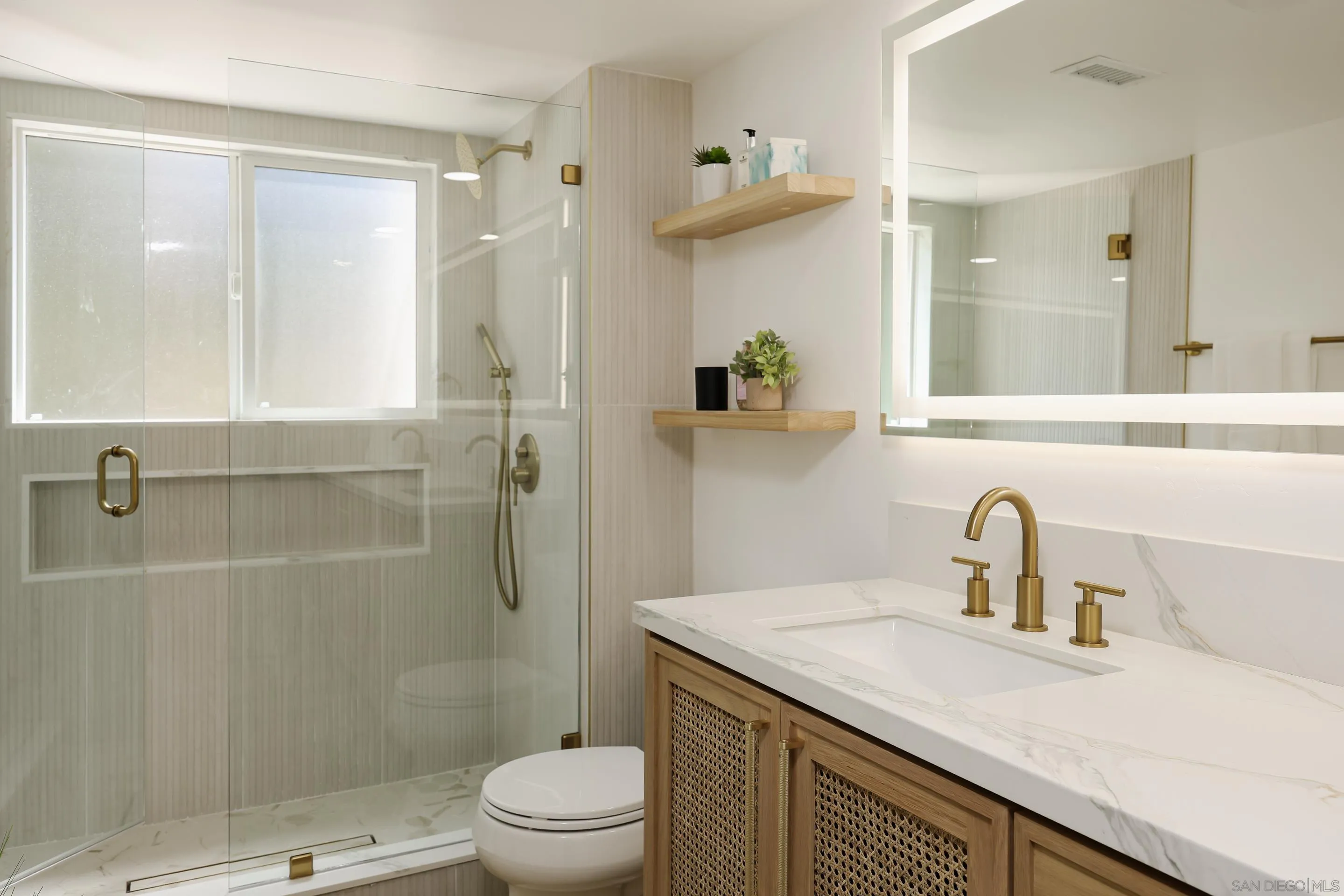 https://cdn.realtyfeed.com/cdn/127/250037339/0f5de0f6cefe4d577e89baa0a59cca8b.webp
