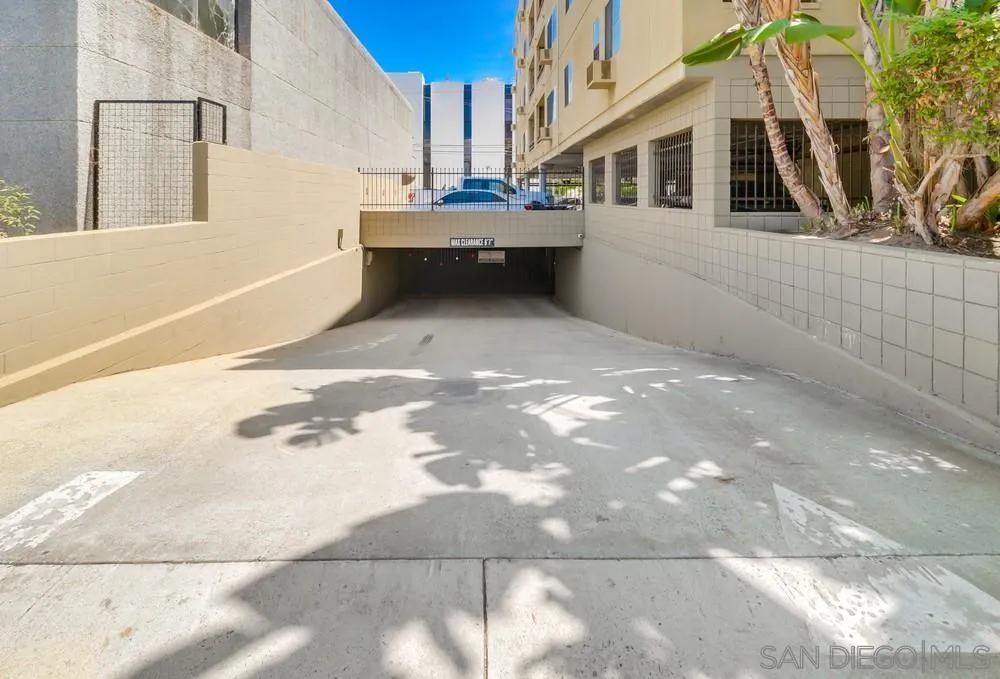 https://cdn.realtyfeed.com/cdn/127/250037340/3267b032265a28bb3bb85df1f2072f56.webp