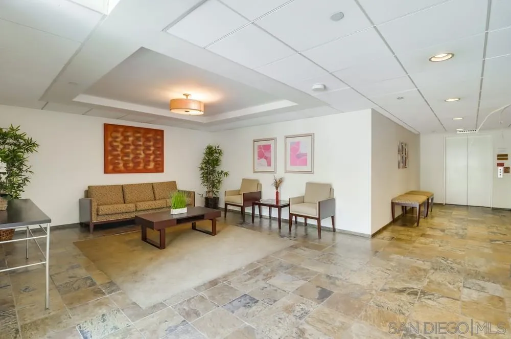 https://cdn.realtyfeed.com/cdn/127/250037340/57cbacf5e1b554911de24a16008cb17d.webp