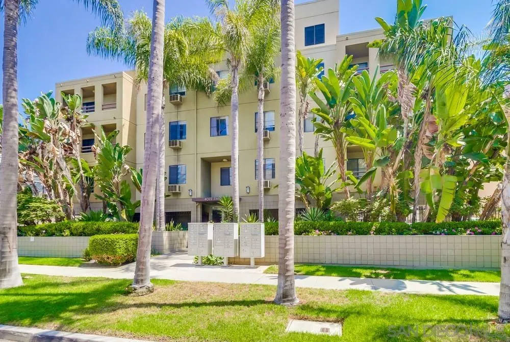 https://cdn.realtyfeed.com/cdn/127/250037340/d5f331e694bbb340cc296acb955b5639.webp