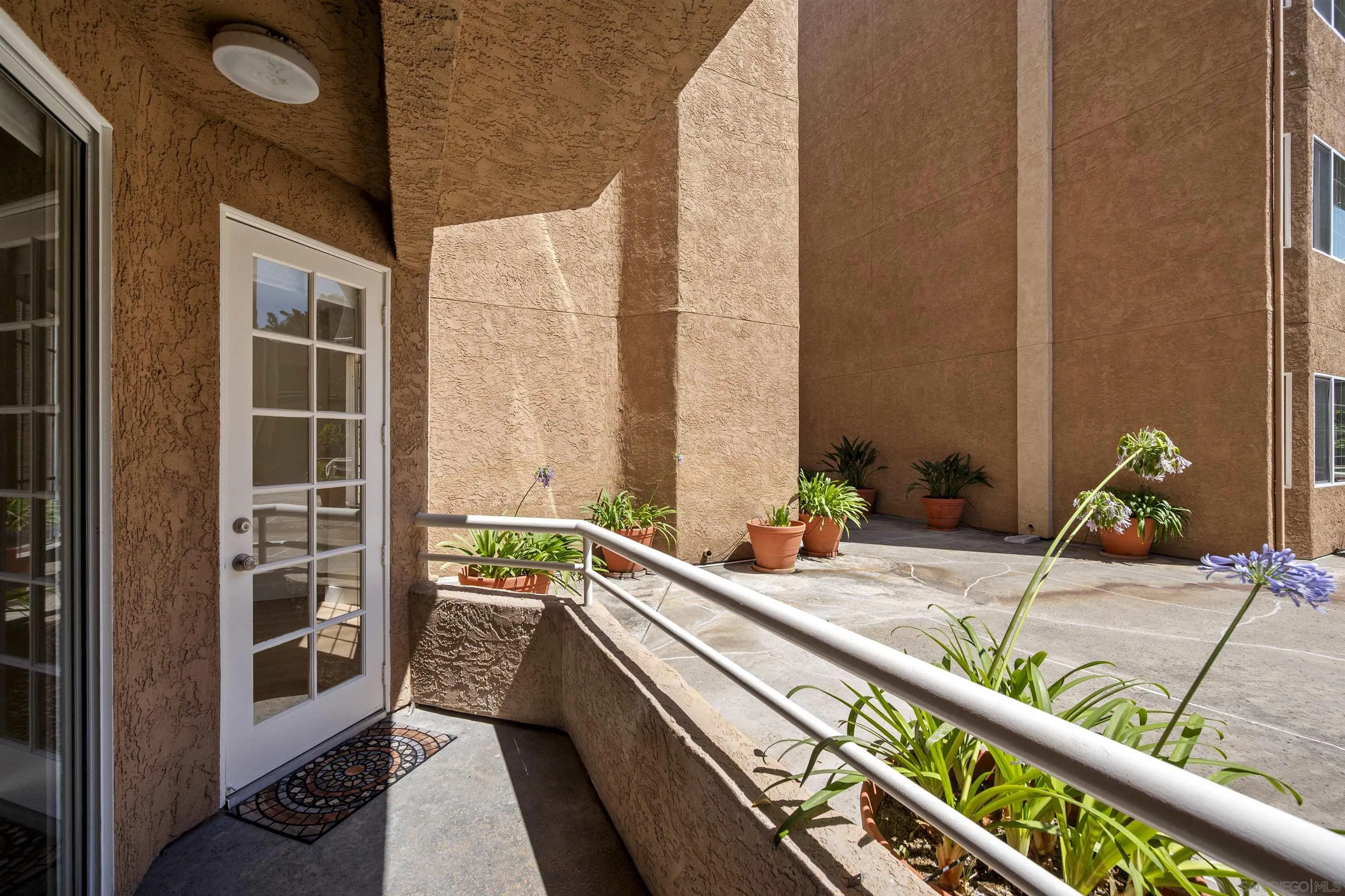https://cdn.realtyfeed.com/cdn/127/250037342/d82338c61301016fd4b489e46ae1cab3.webp