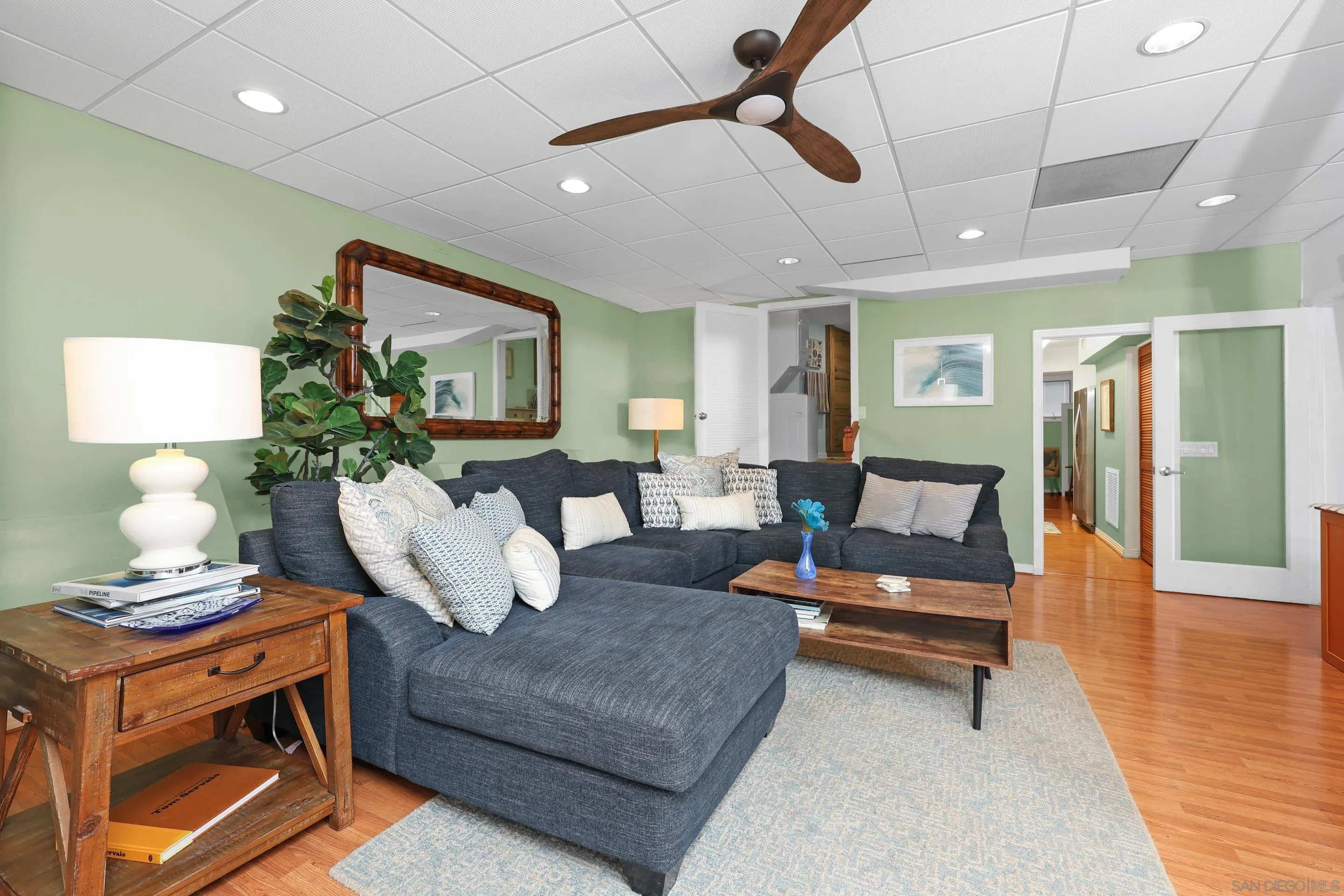https://cdn.realtyfeed.com/cdn/127/250037348/45bbd5d5052181ede0317d179919d890.webp