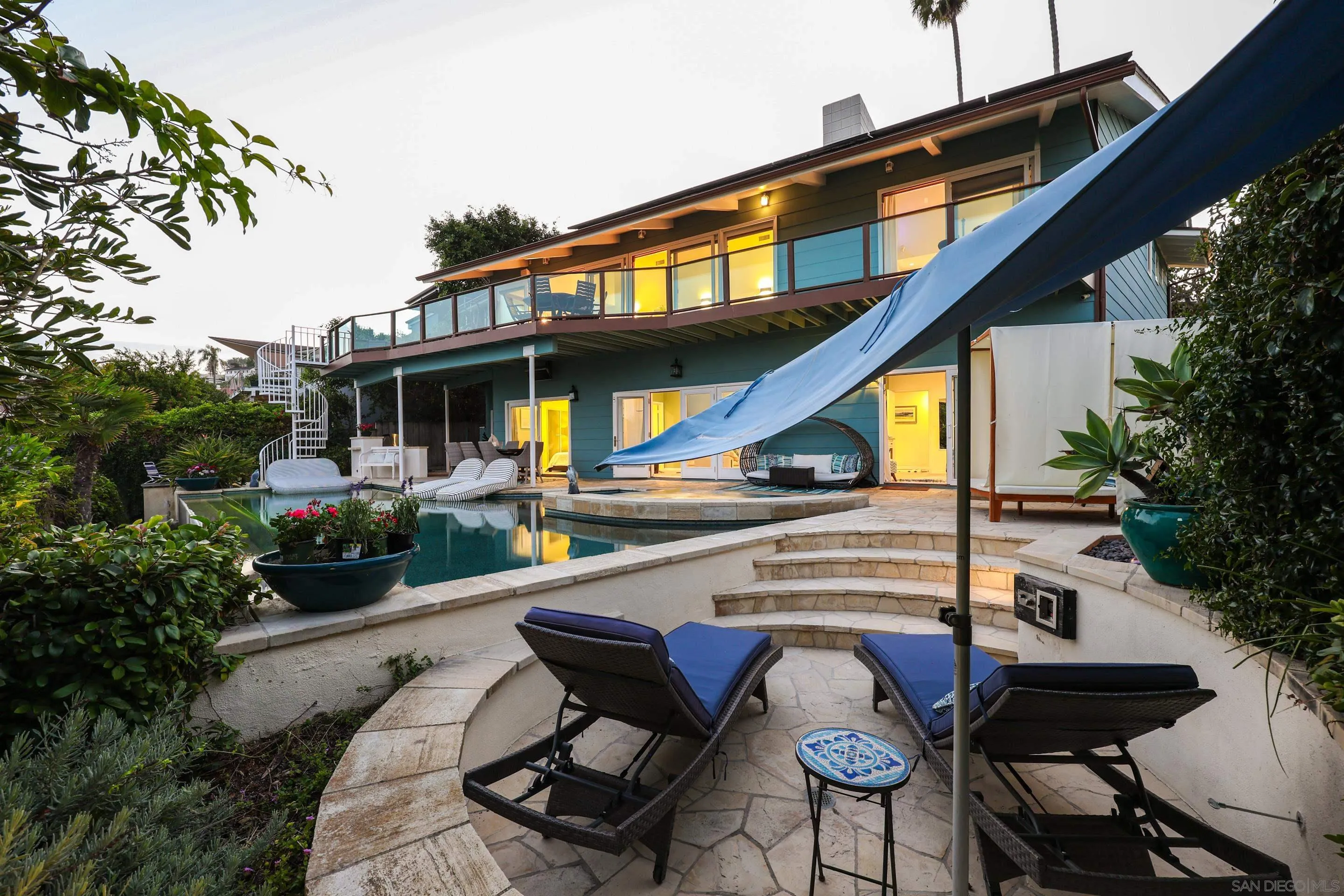 https://cdn.realtyfeed.com/cdn/127/250037348/5b8473923cf7f460095961a1ea227aad.webp