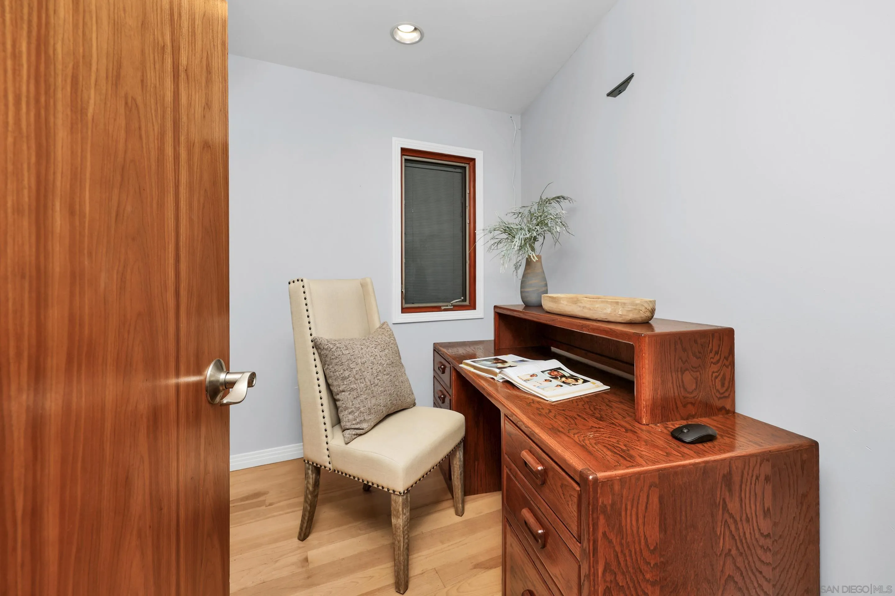 https://cdn.realtyfeed.com/cdn/127/250037348/eaa31fef6792cc757cd53ba3047efaf3.webp