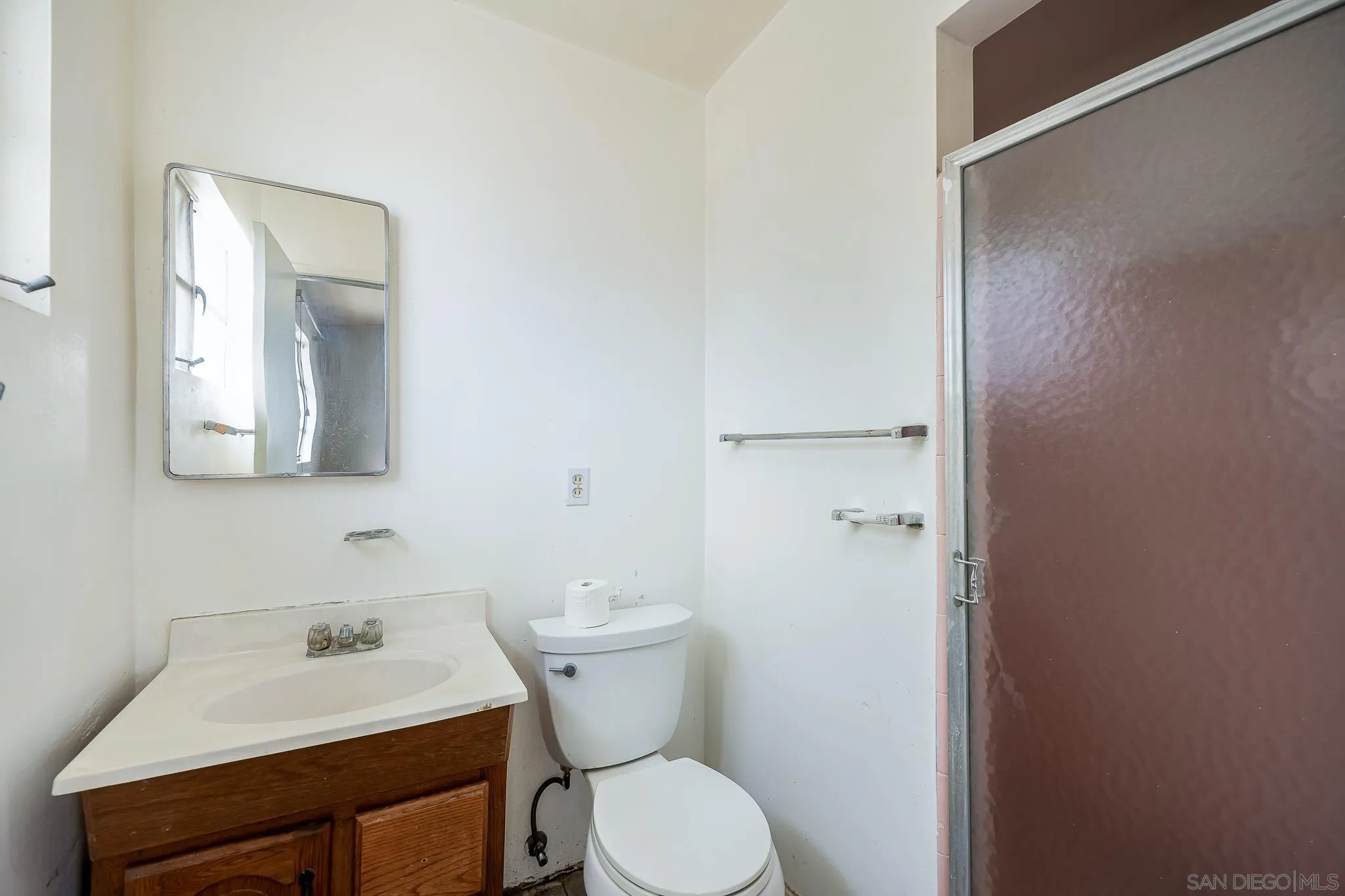 https://cdn.realtyfeed.com/cdn/127/250037354/b27bcaf851c7acc42bc42525ce3d39bb.webp