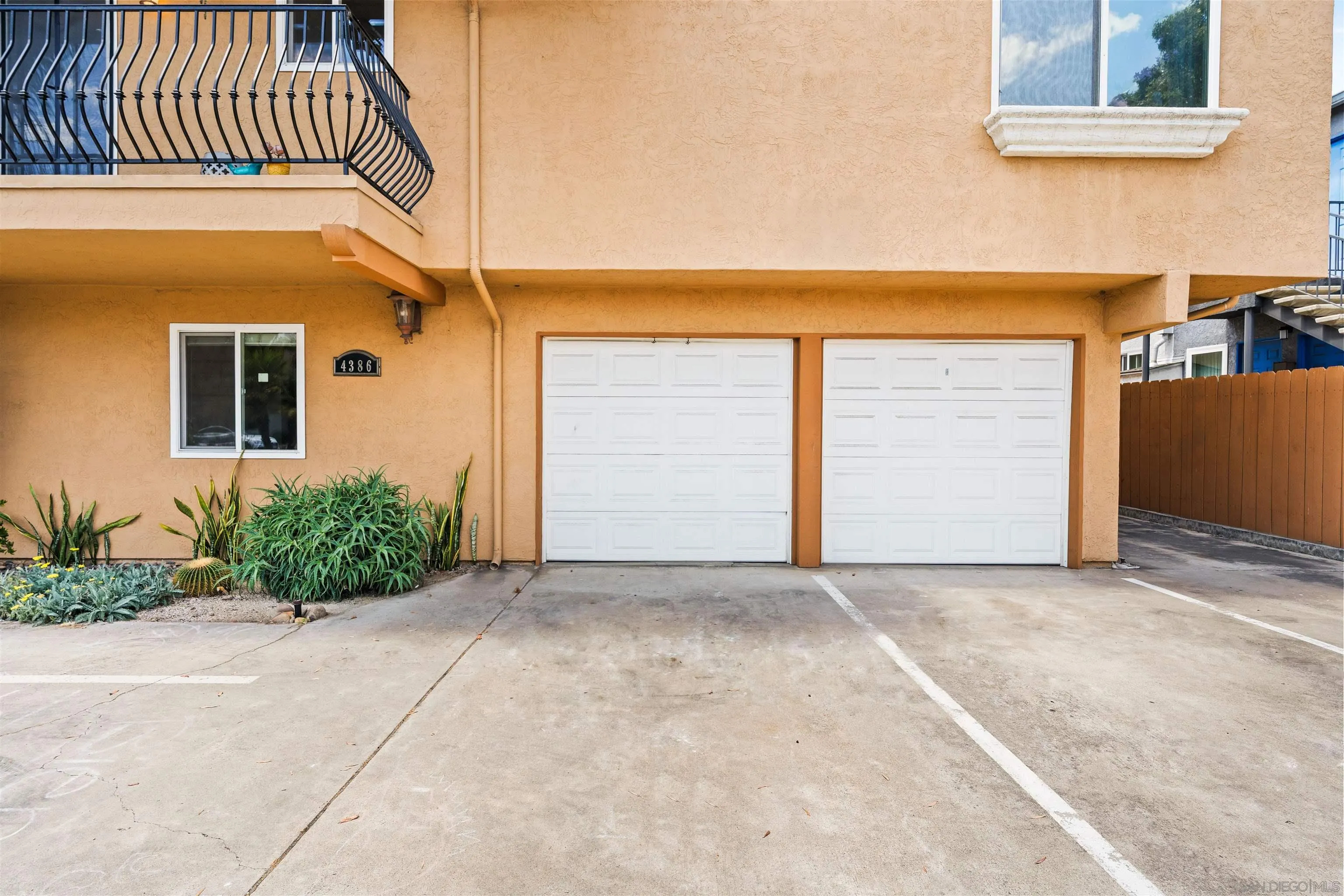 https://cdn.realtyfeed.com/cdn/127/250037355/01808c9c0b39db805ef09fc9f41e1d36.webp