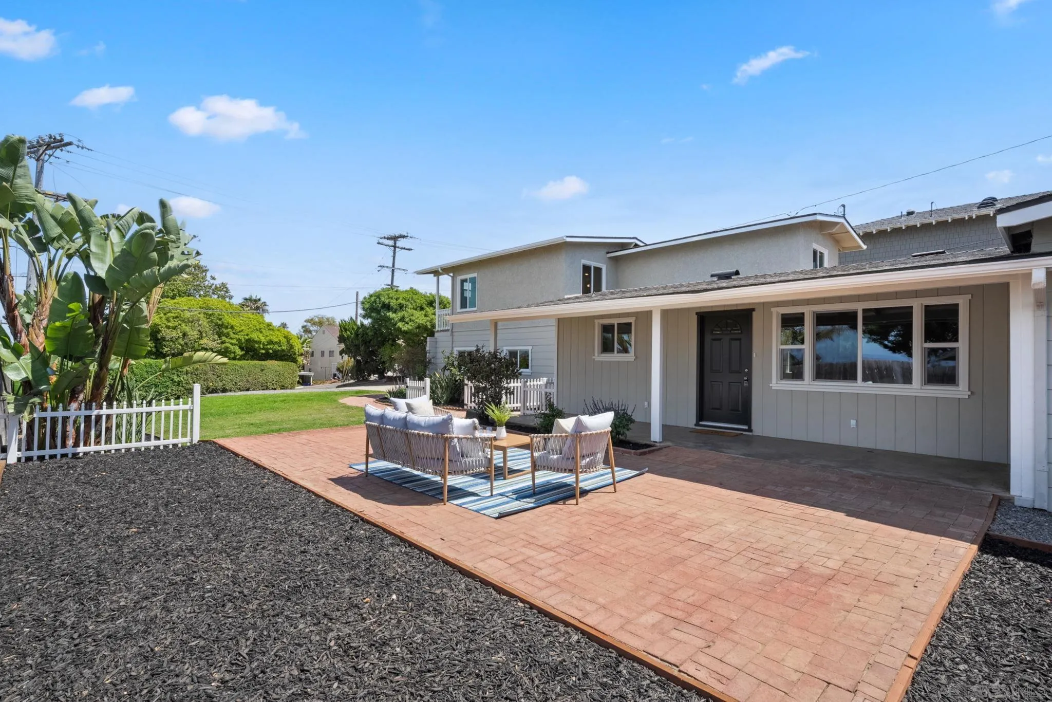 https://cdn.realtyfeed.com/cdn/127/250037357/67deb6547c7e343b970b65bb764843d5.webp