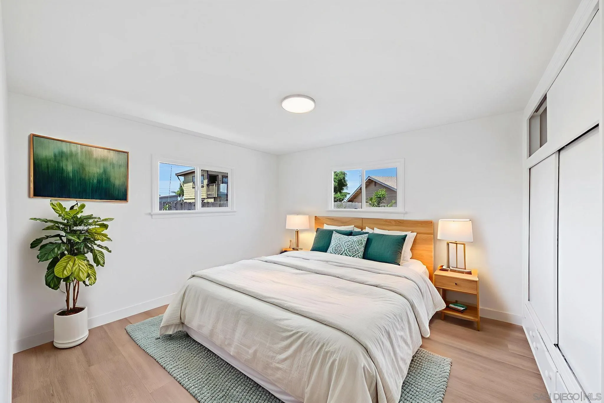 https://cdn.realtyfeed.com/cdn/127/250037357/888bc389d437dd5a71d29bb51186ba53.webp