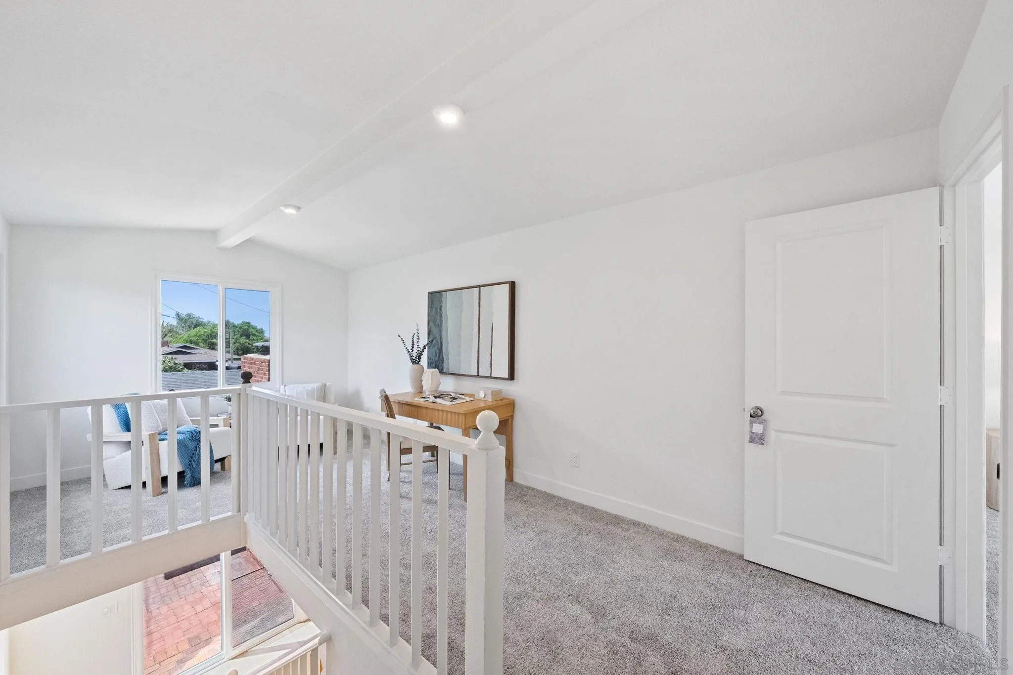 https://cdn.realtyfeed.com/cdn/127/250037357/ef25ab051cdf43c801315856c10149c3.webp