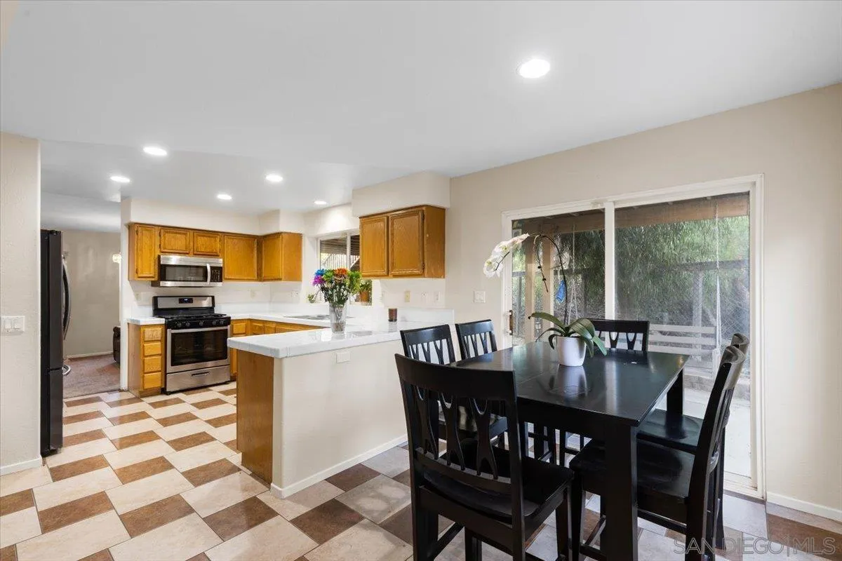 https://cdn.realtyfeed.com/cdn/127/250037358/9d41c6c7c16f75913fe70eacc33bdc1d.webp