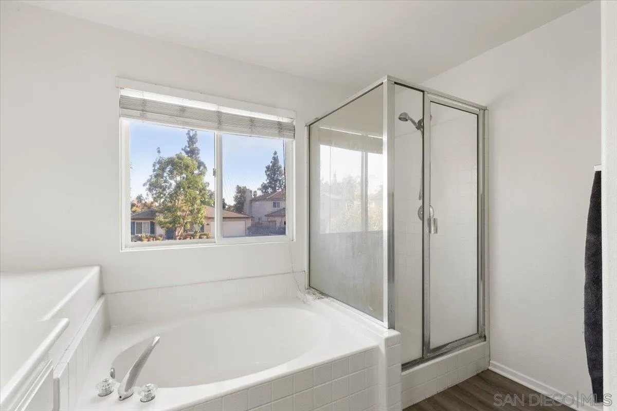 https://cdn.realtyfeed.com/cdn/127/250037358/ae019b484907d6b25bf2e68dd6ff2466.webp