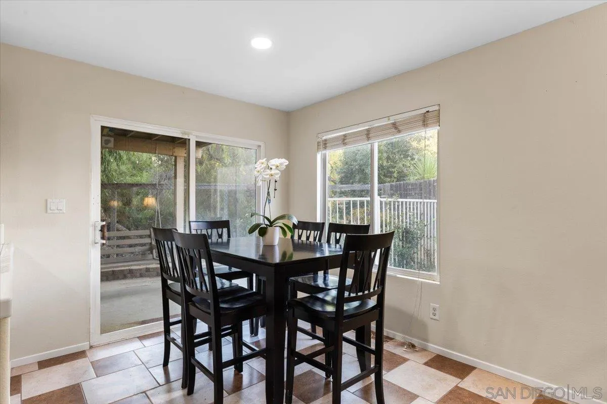 https://cdn.realtyfeed.com/cdn/127/250037358/b36ab607cd37d1b38d5a259a0baf6a37.webp
