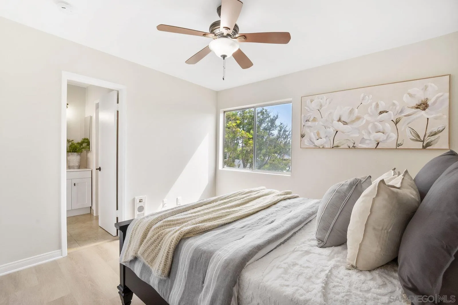 https://cdn.realtyfeed.com/cdn/127/250037361/3dd287f8a988c84cedb781d6d7dafc5a.webp