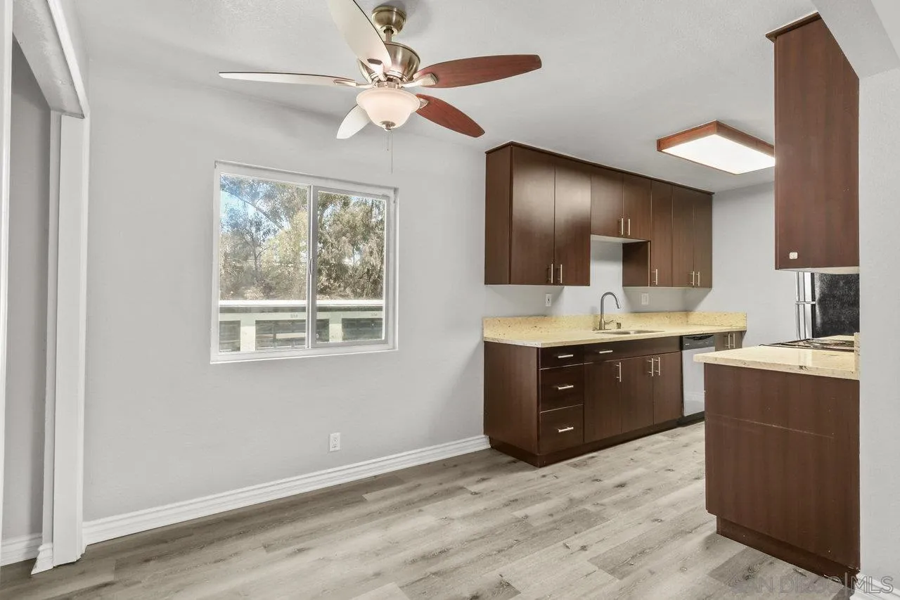 https://cdn.realtyfeed.com/cdn/127/250037363/56154d98c858da5d0a04683938d0c49c.webp