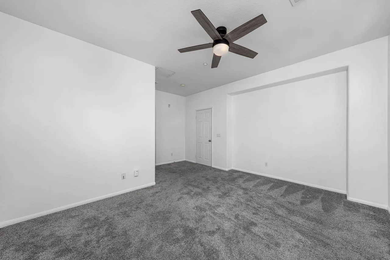 https://cdn.realtyfeed.com/cdn/127/250037364/c6efb0b17a849bd6c5be3a76f36cf007.webp