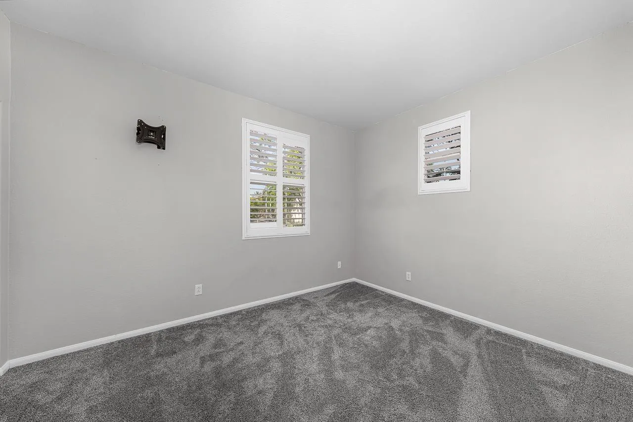 https://cdn.realtyfeed.com/cdn/127/250037364/d55862b9cb454b0894f62fcd218e8420.webp